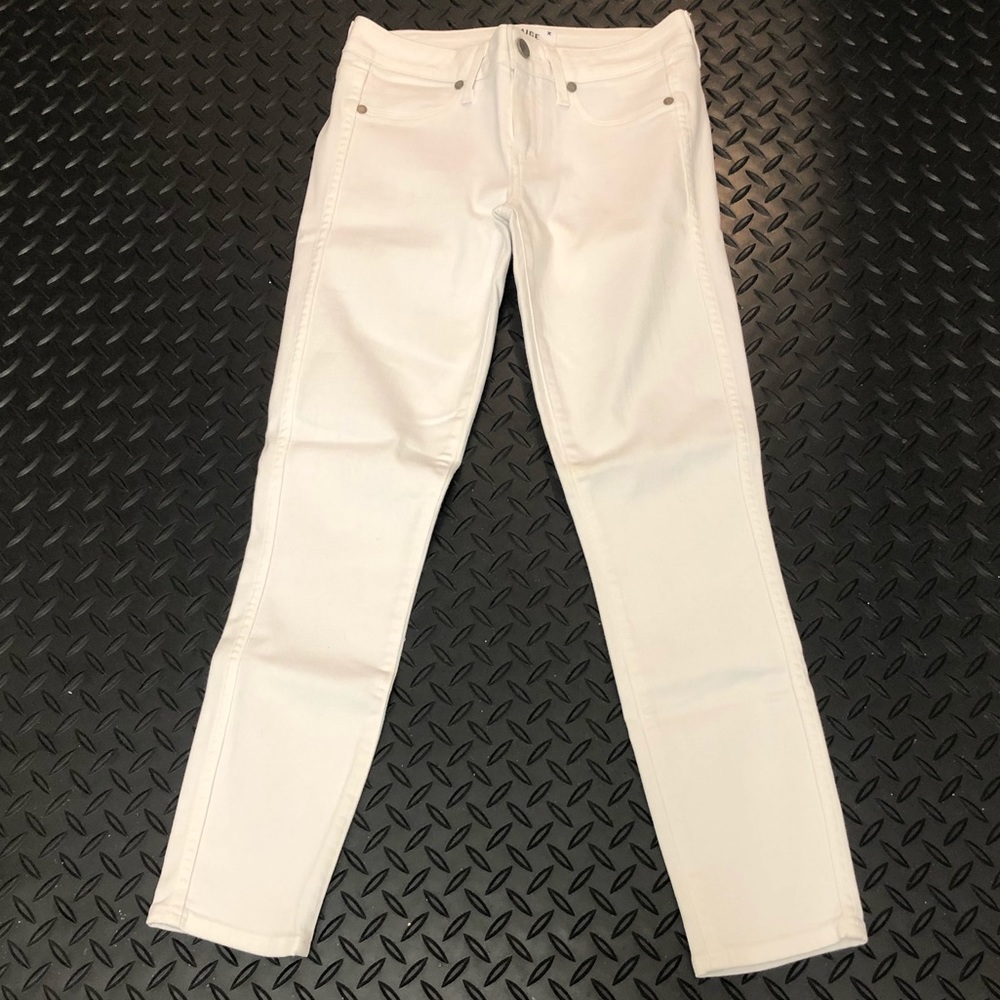 New Paige White Jeans Size 25